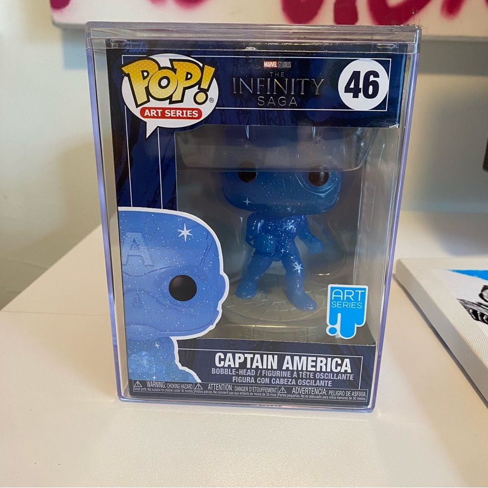 Funko Pop! Artist Series: Infinity Saga - Captain America Vinyl